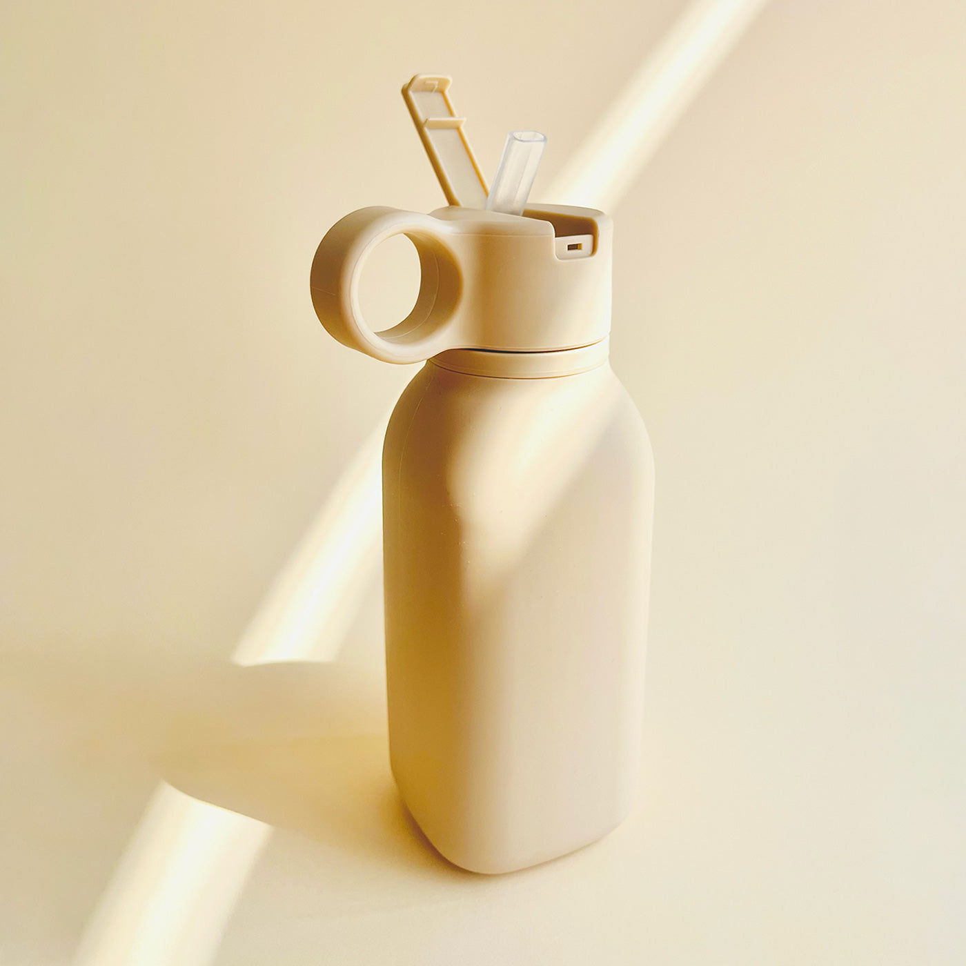 Kids Silicone Flask with Straw – 450ml | Leak-Proof, Durable, Eco-Friendly