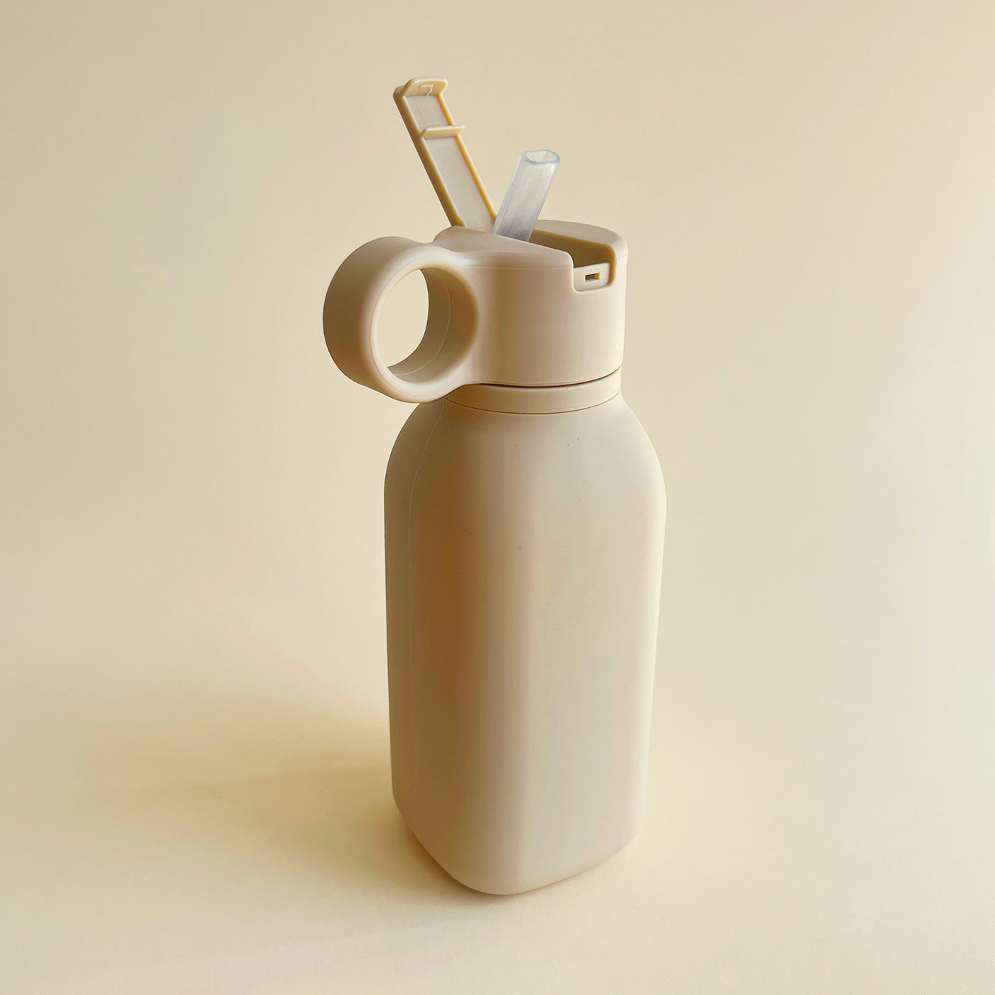 Kids Silicone Flask with Straw – 450ml | Leak-Proof, Durable, Eco-Friendly