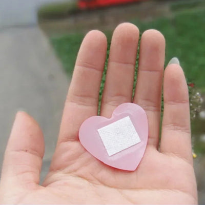 20-Piece Red Heart Band-Aid Set – Gentle & Adorable First-Aid Stickers
